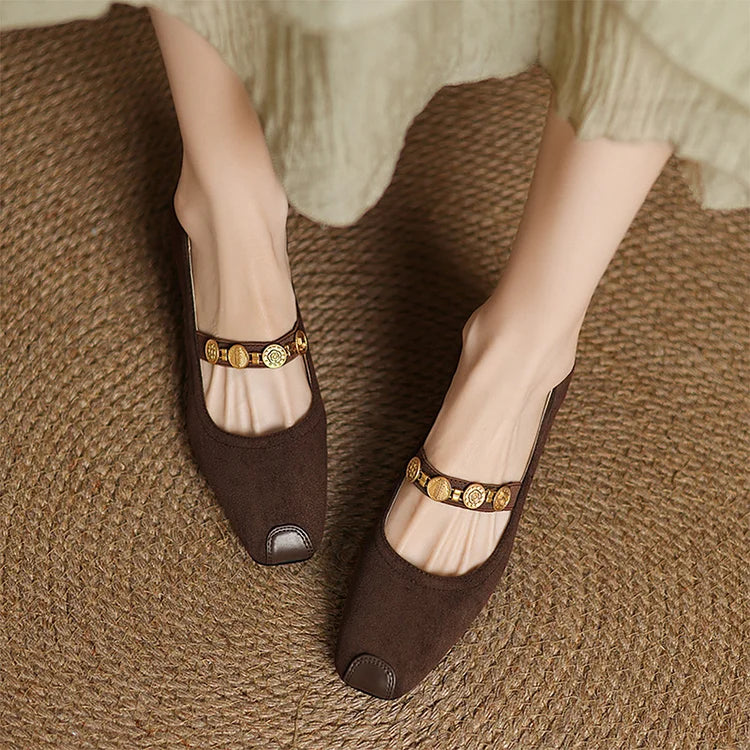 Catena con moneta in metallo, cinturino sul collo del piede, patchwork, punta quadrata, tacco spesso