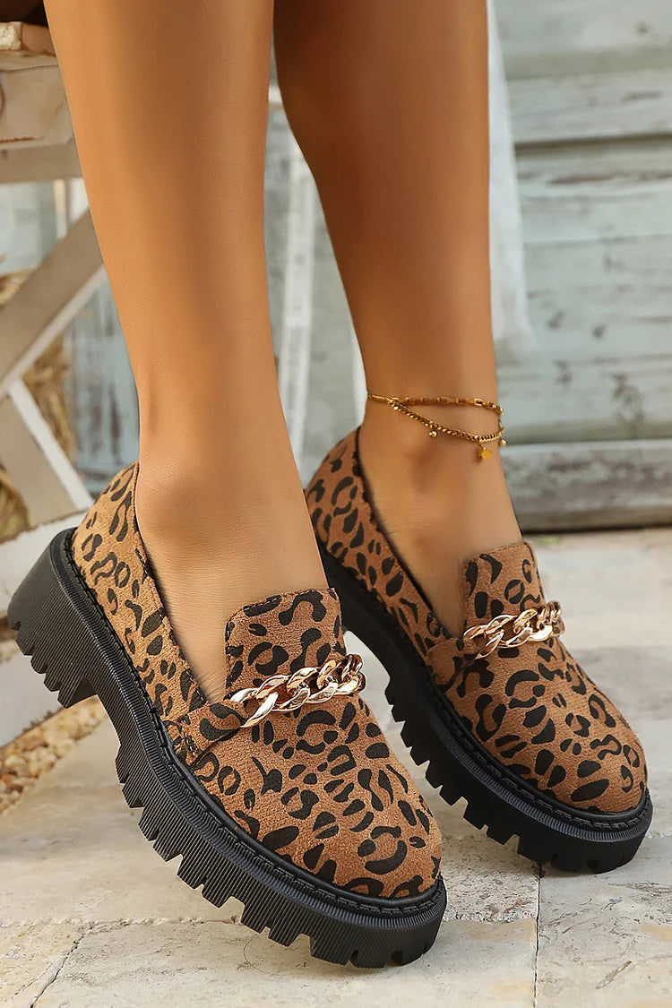 Leopard Print Metal Chain Decor Round Toe Low Block Heel Loafers