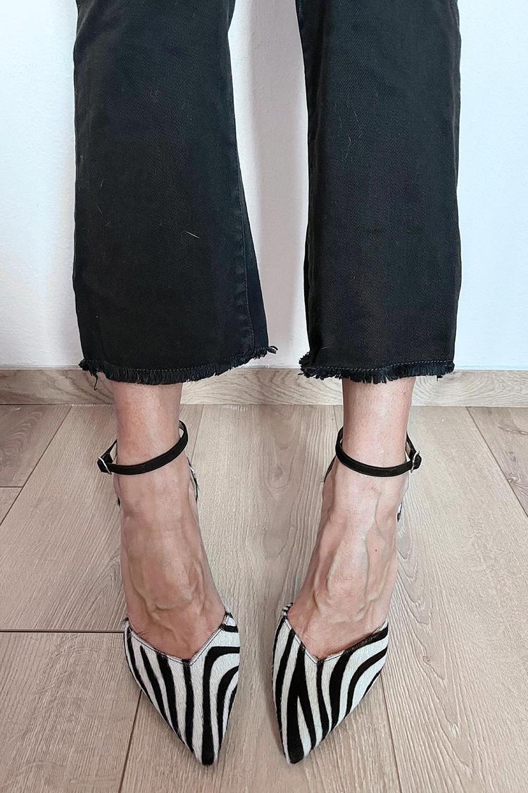 Ankle Strap Buckle Zebra Print Pointed Toe Chunky Heels [Pre Order]