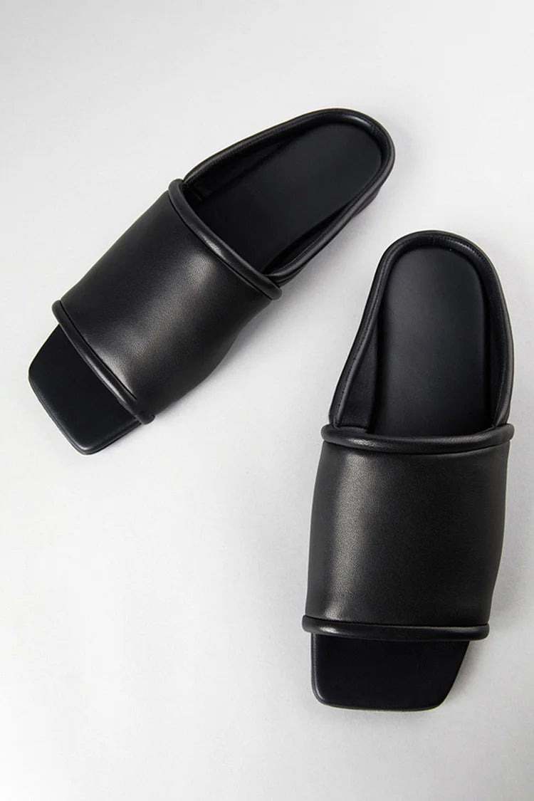 Pantofole da spiaggia casual in pelle con punta quadrata e patchwork in tinta unita 