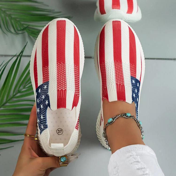 Striped Star Pattern Print Slip On Casual Lightweight Sneakers