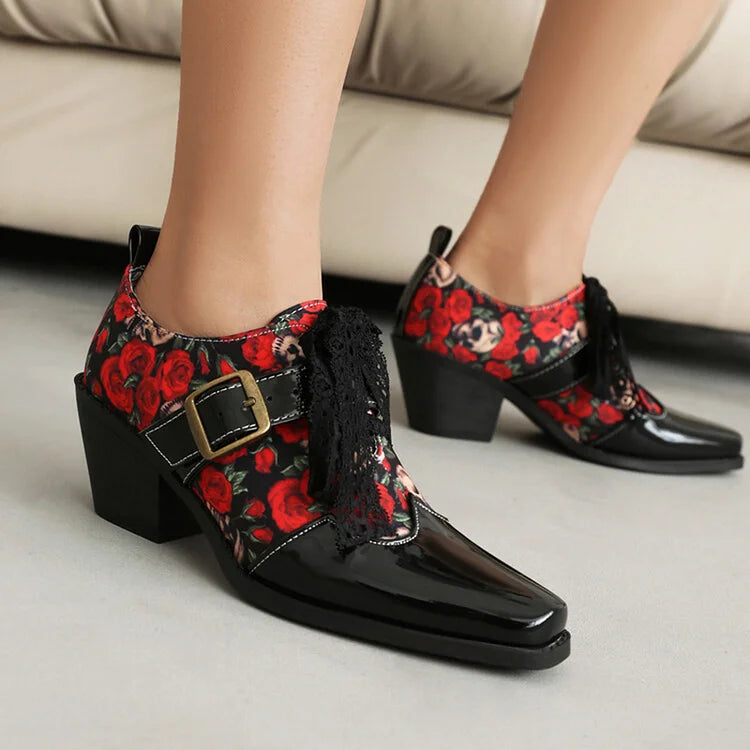 Zapatos Oxford con tacón grueso y punta cuadrada, con encaje atado y estampado de calaveras y rosas 