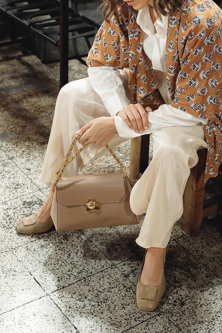 Scarpe casual con tacco grosso color cachi e punta quadrata patchwork [Pre-ordine]