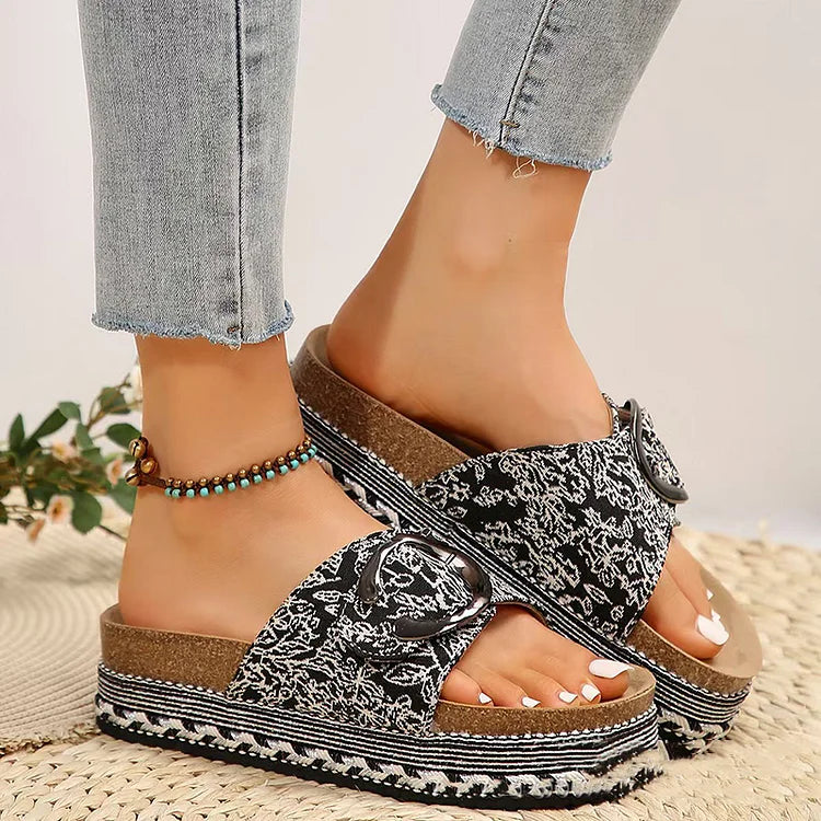 Allover Print Metal Buckle Decor Round Toe Casual Platform Slippers