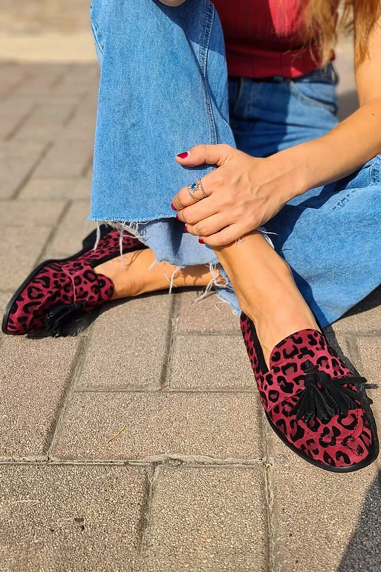 Decoração com borlas estampa de leopardo mocassins fúcsia bico redondo [Pre Order]