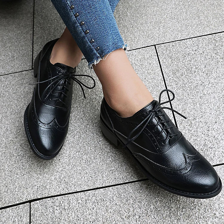 Patchwork Solid Color Round Toe Low Block Heel Lace Up Brogue Oxfords