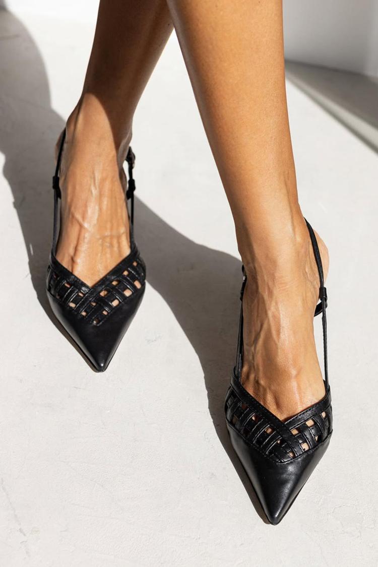 Scarpe con tacco a spillo nere con punta affilata e cinturino posteriore [Pre-ordine]