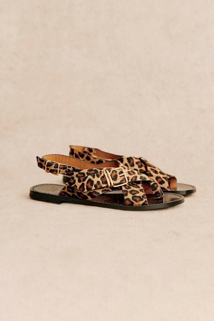 Sandali con fibbia a cinturino incrociato e motivo leopardato [Pre-ordine] 