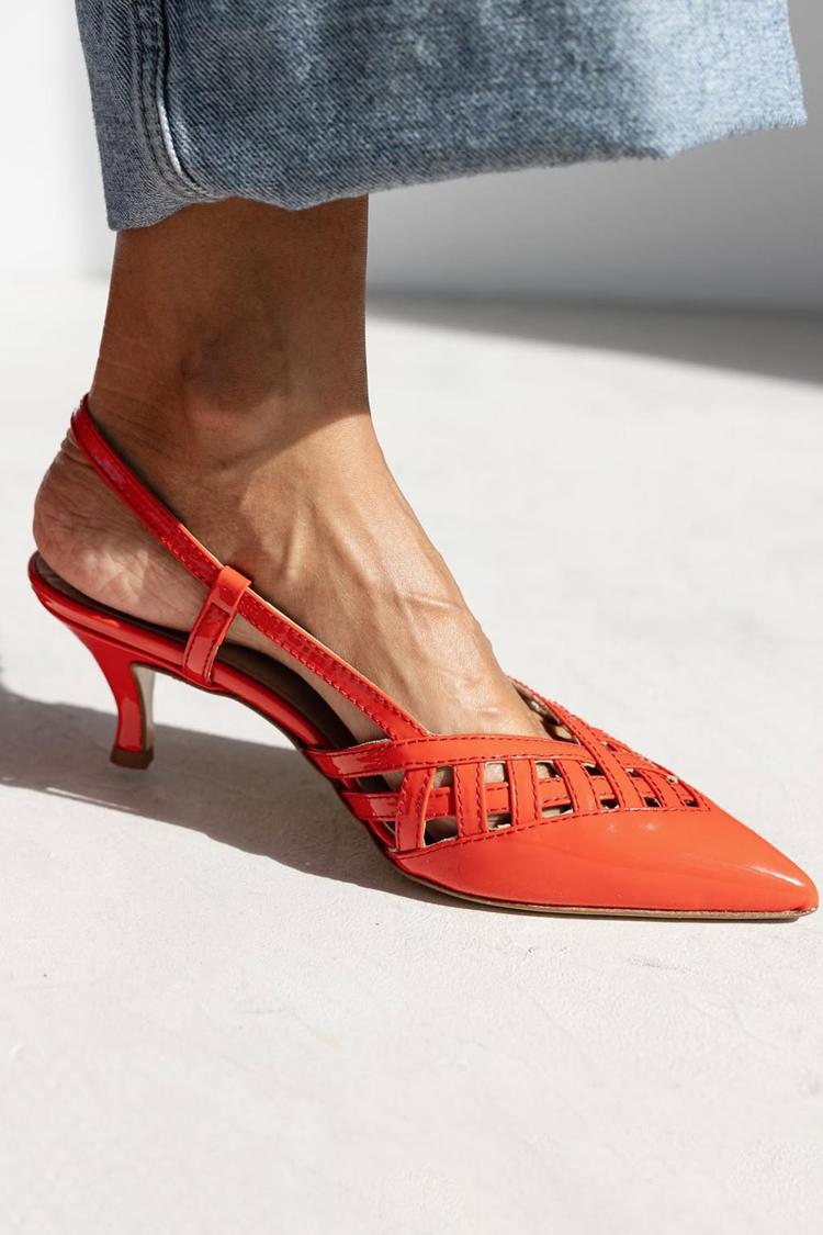 Scarpe con tacco a spillo e cinturino posteriore, rosse, con punta traforata [Pre-ordine]