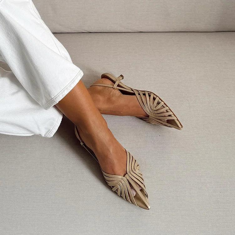 Scarpe con tacco a spillo e cinturino posteriore in oro con punta traforata [Pre-ordine]