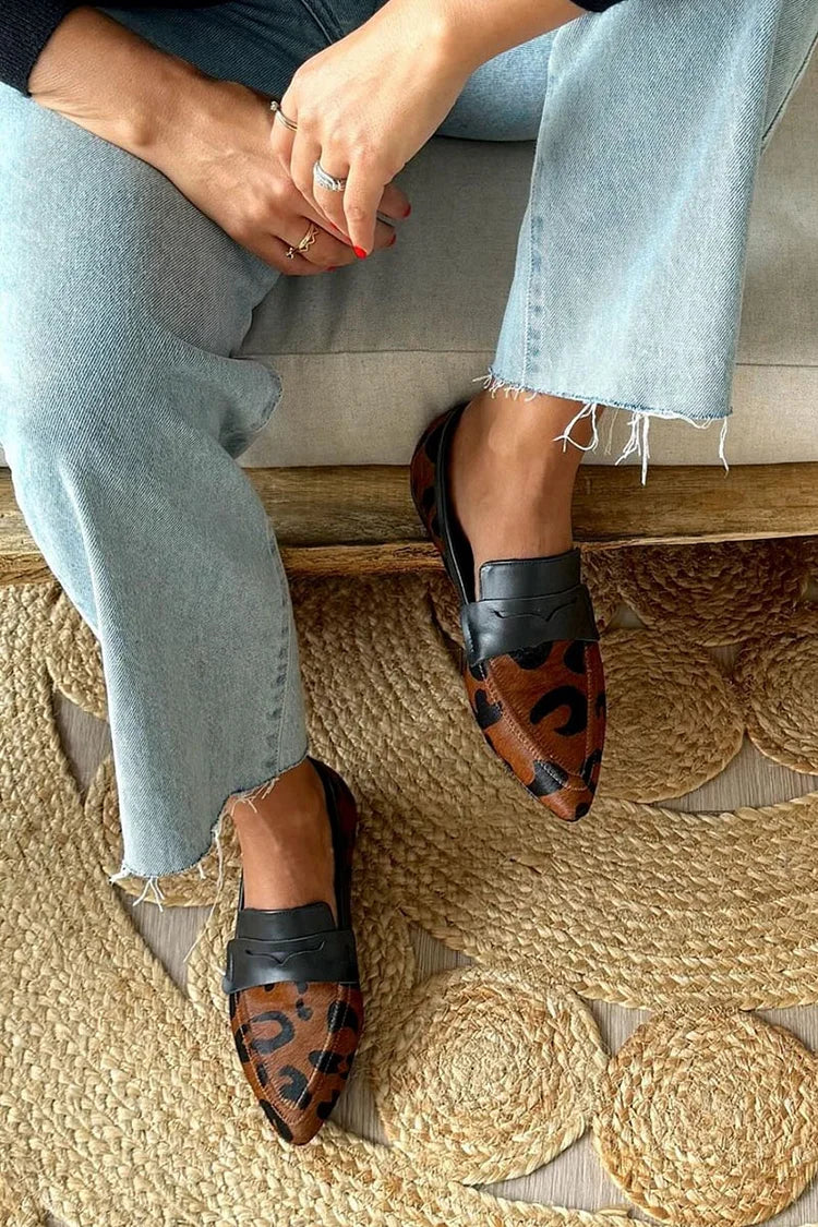 Mocassini marroni con punta scure e stampa leopardata patchwork [Pre-ordine]