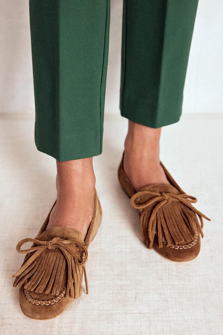 Schnürfransen-Dekor Einfarbige Rundzehen Kamel Loafers [Vorbestellung]