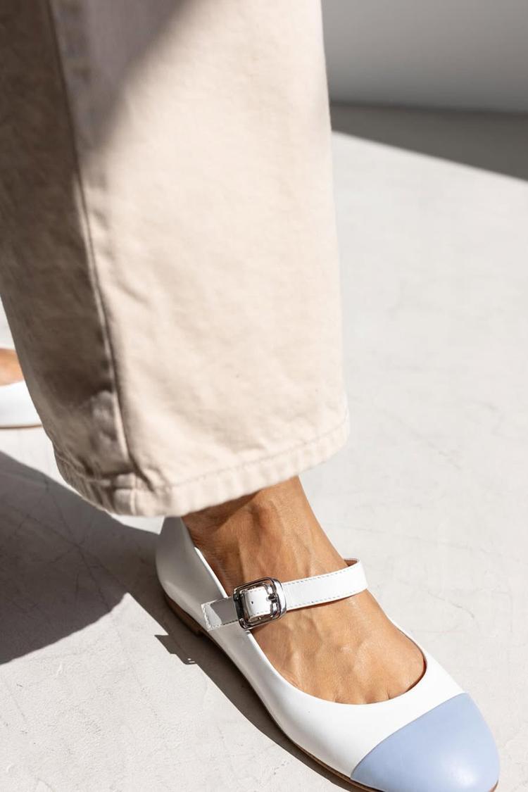 Colorblock Round Toe Instep Strap Buckle White Flats [Pre Order]