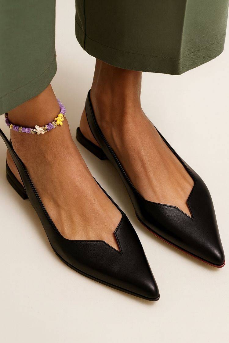 Ballerine con cinturino posteriore a V minimaliste in similpelle