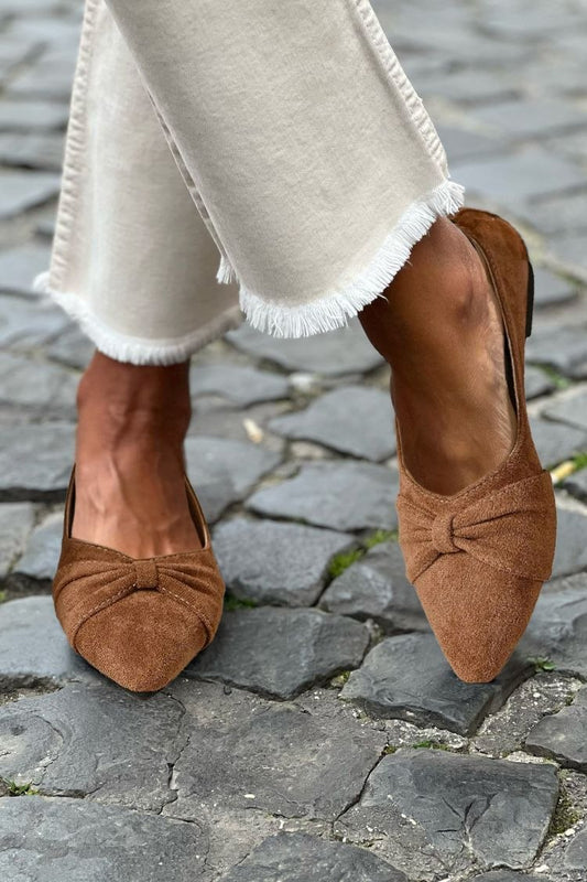 Einfarbige vielseitige spitze Ballerinas mit Schleife aus Kunstwildleder [Vorbestellung]