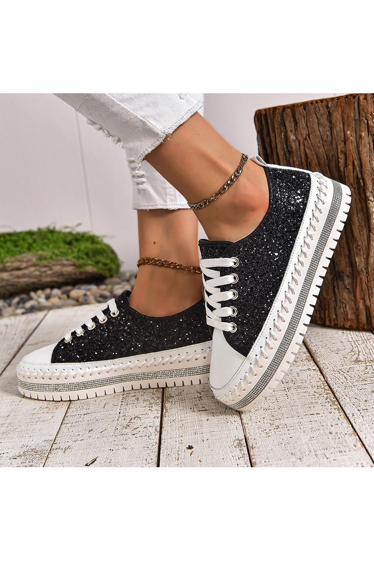 Sneakers casual con lacci e punta tonda con patchwork scintillante e dettagli cuciti 