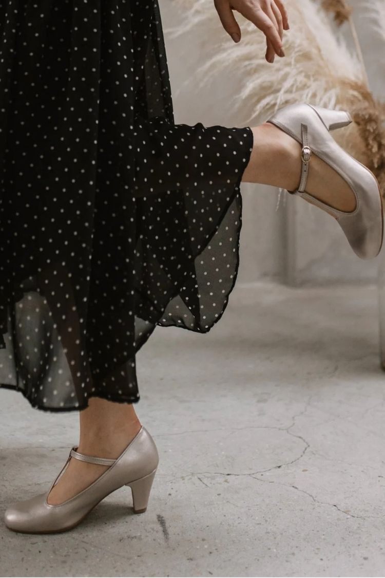 Scarpe con tacco a T in vernice argento metallizzato [Pre-ordine] 