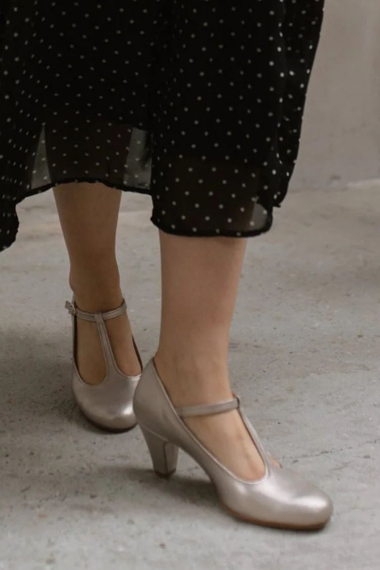 Scarpe con tacco a T in vernice argento metallizzato [Pre-ordine] 