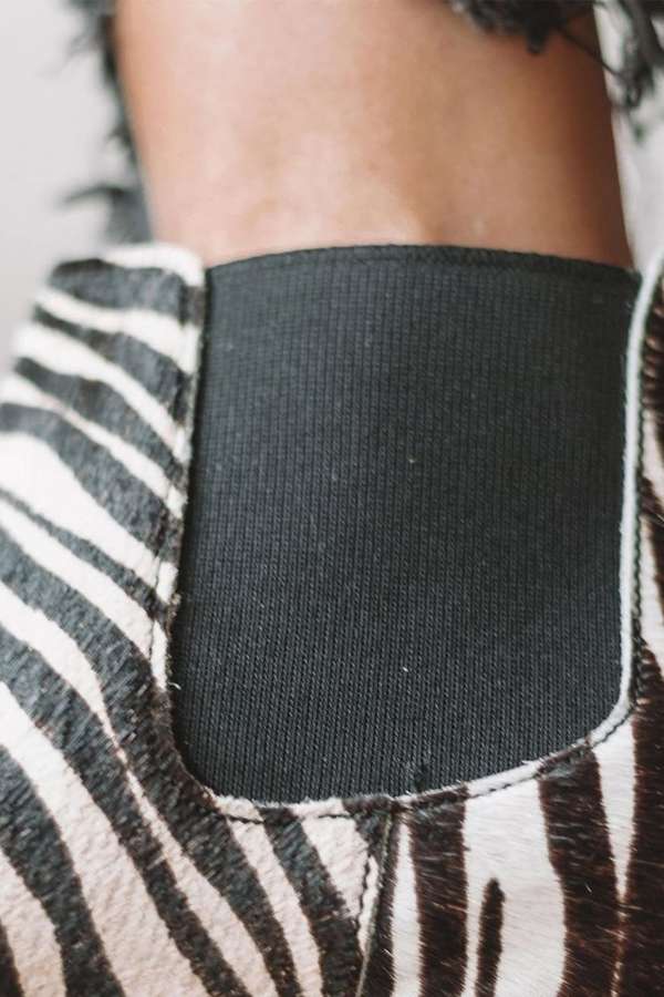 Botas com Painel Elástico e Biqueira Redonda com Estampa de Zebra [Pré-Encomenda]