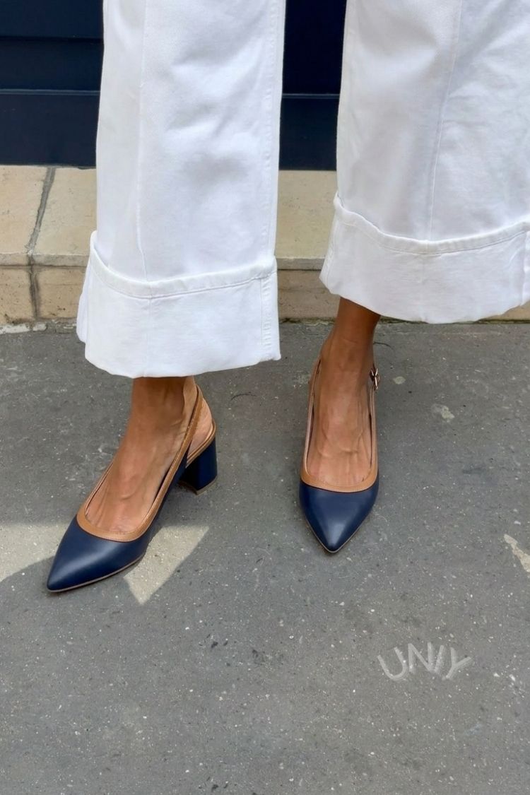 Salto Bloco Slingback Bicolor Azul Marinho com Bico Fino [Pré-venda]