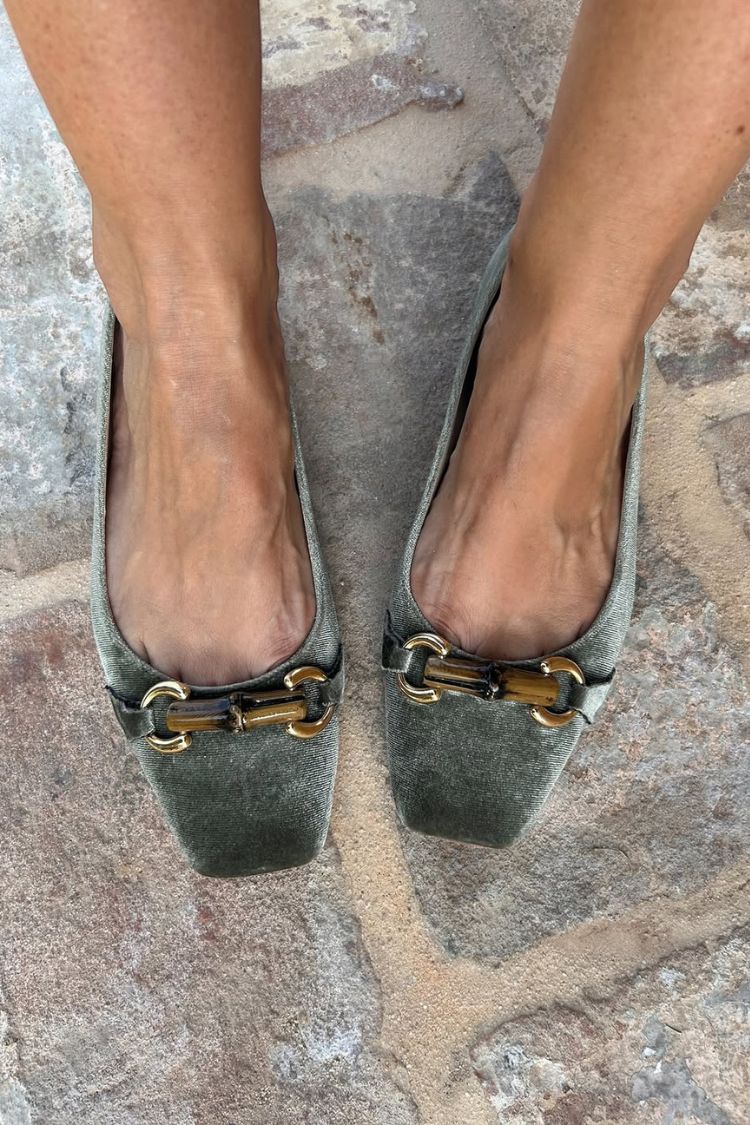 Grüne quadratische Zehen Wildleder Metall Schnalle Flache Schuhe mit niedrigem Schnitt [Vorbestellung]