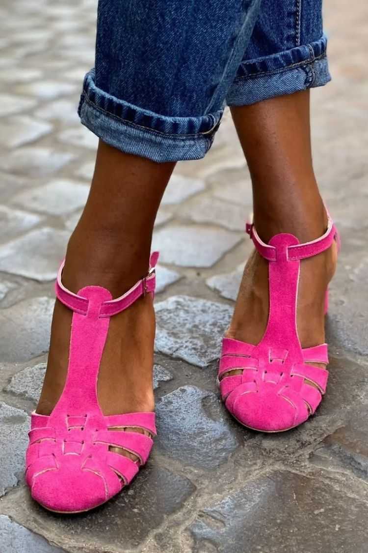 Sandálias de salto bloco com tira em T e recortes em camurça [Pré-encomenda]