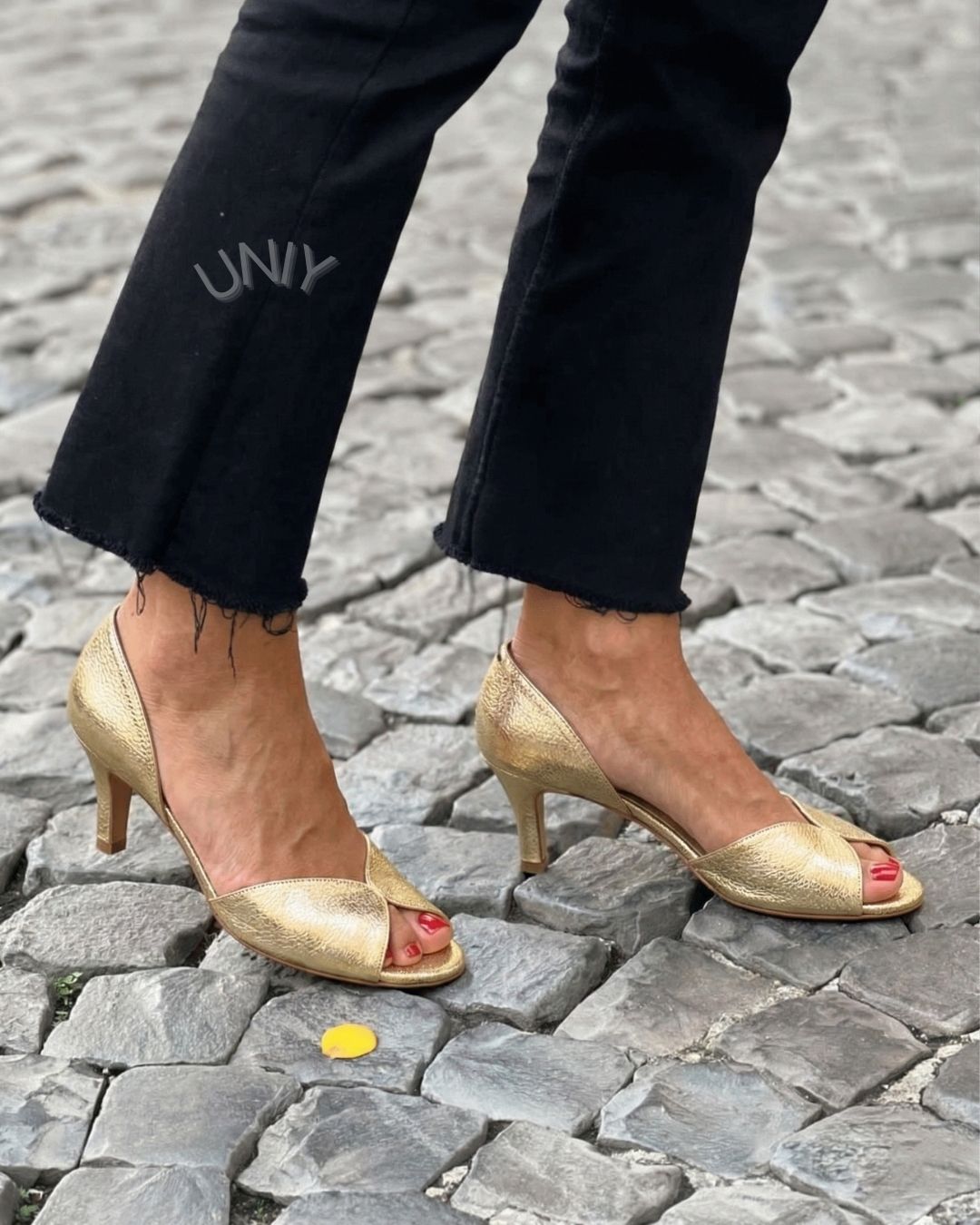 Chic Gold Leather Peep Toe Cutout Stiletto Fashion Sandals [Pre Order]