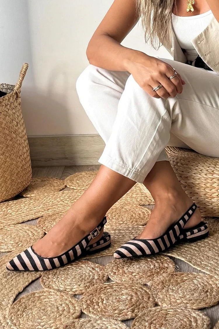 Lindo Sapatilha Bicolor com Ponta Apontada, Tira Atrás e Ponta às Risquinhas Pretas [Pré-Encomenda]