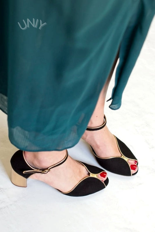 Zwarte gouden rand open teen enkelband blokhak sandalen [Pre-order]