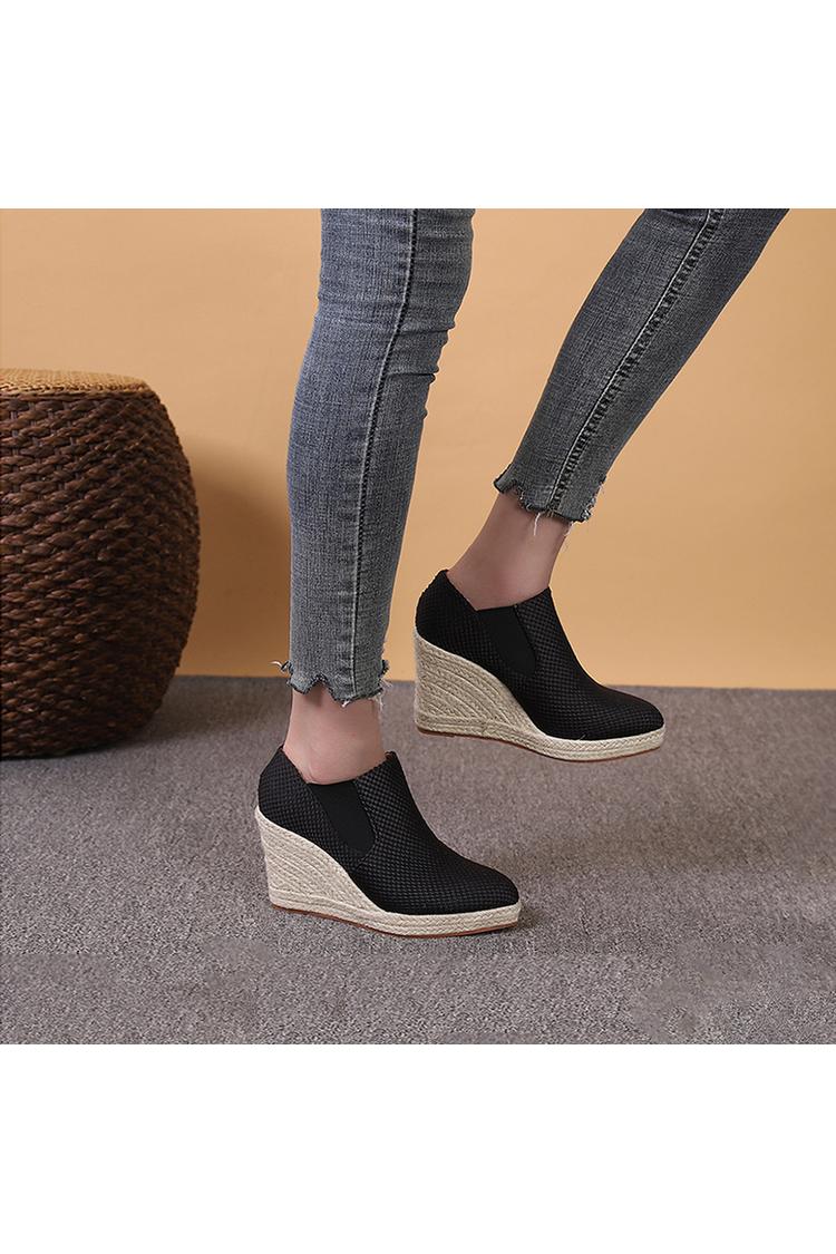 Zeppe casual con punta a punta e patchwork in tinta unita