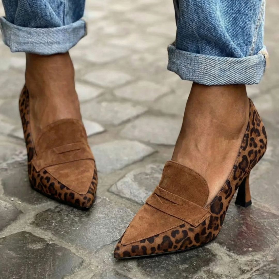 Retro Leopard Pattern Suede Pointed Toe Penny Loafer Mid Heels [Pre Order]