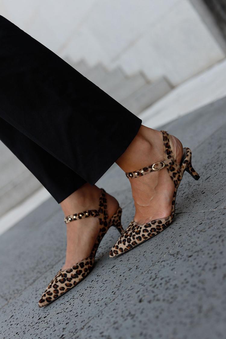 Leopard Print Metal Rivets Pointed Toe Slingback Kitten Heels [Pre Order]