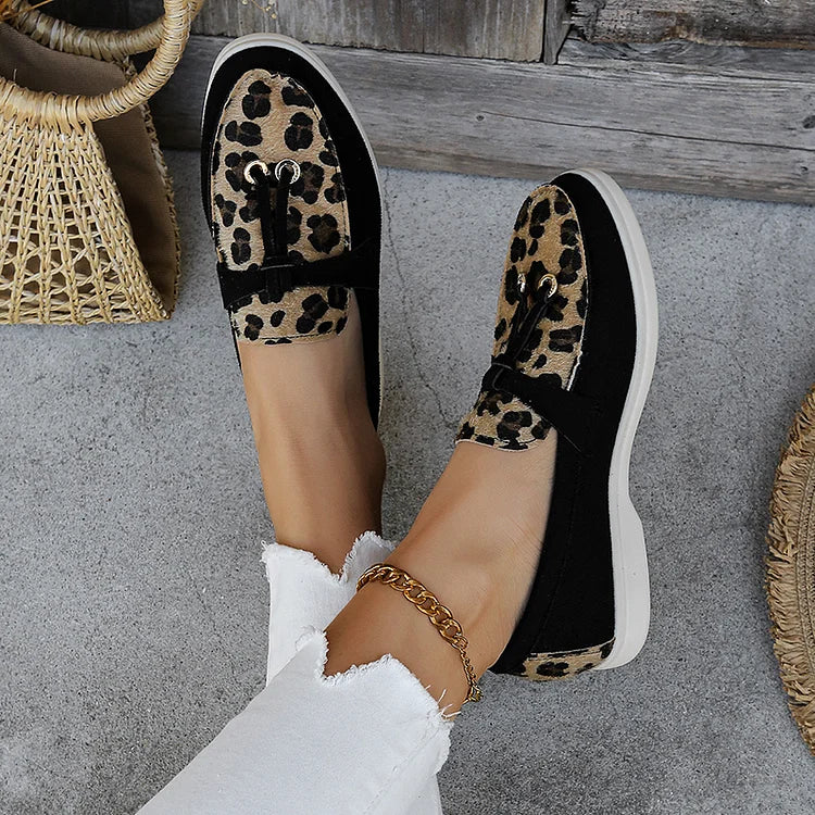 Mocasines retro sin cordones con detalle anudado y estampado de leopardo 