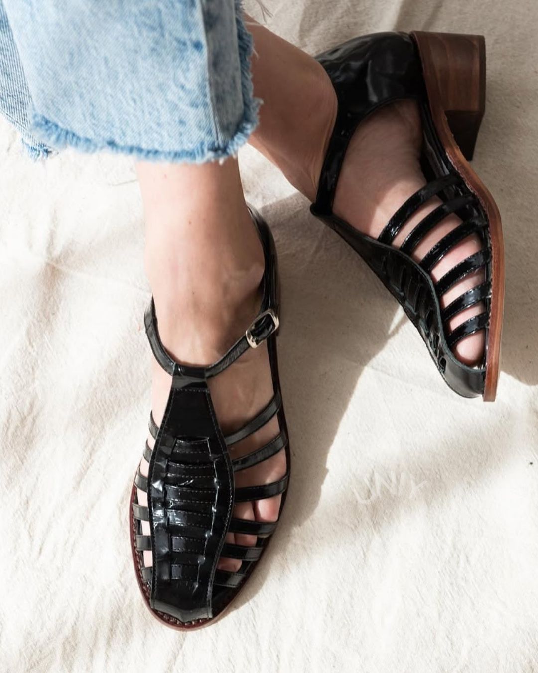 Retro Fischer Gefesselte T-Riemen Knöchel Schnallen Flache Freizeit Sandalen [Vorbestellung]