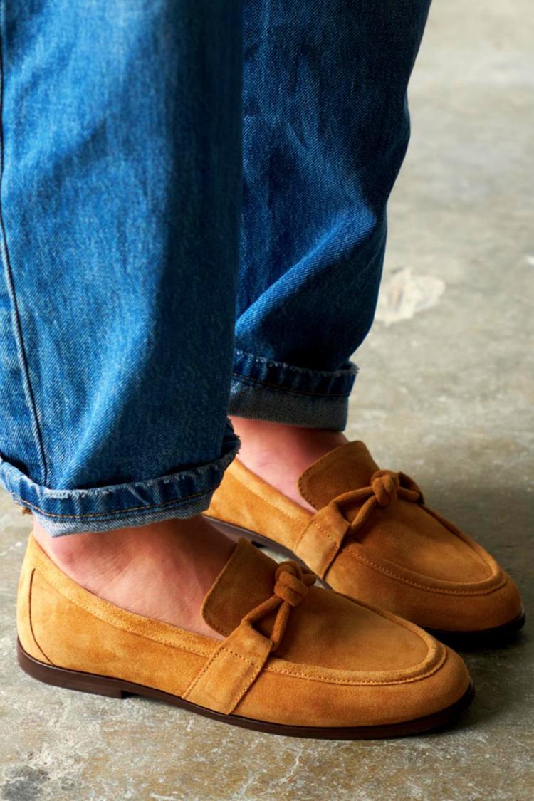 Mocassins décontractés camel à bout rond uni noué [Précommande]