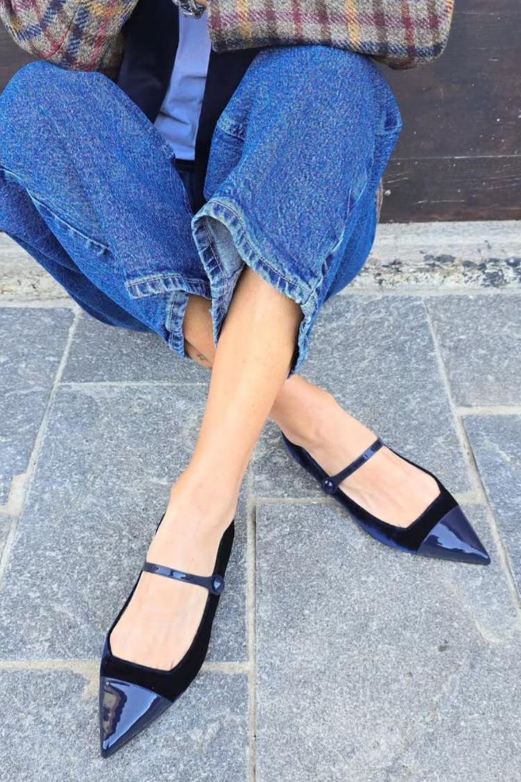 Instep-Riemen Samt Patchwork Spitz zulaufende Zehe Navy Ballerinas [Vorbestellung]