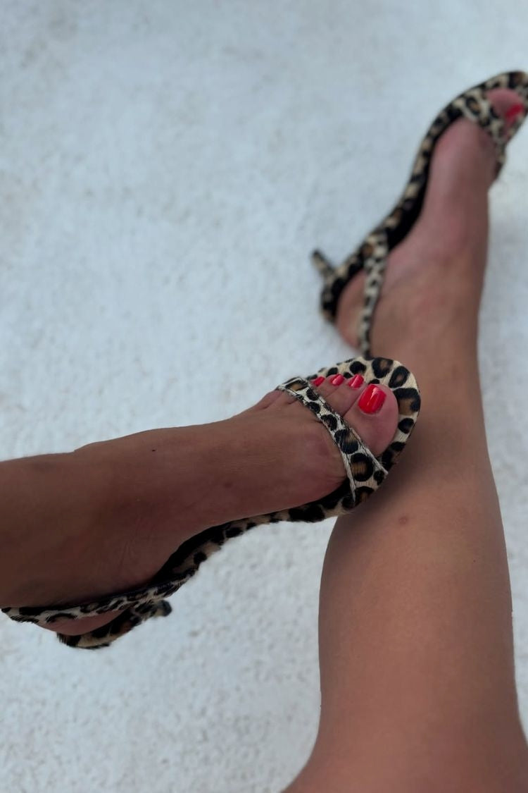 Minimalist Versatile Round Toe Slingback Kitten Heels [Pre Order]