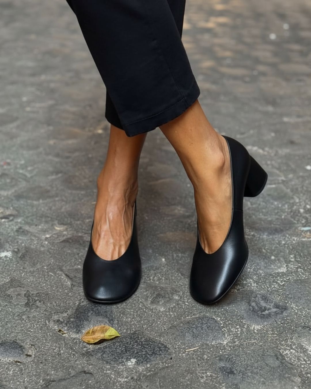 Tacones de bloque minimalistas retro [Reserva]