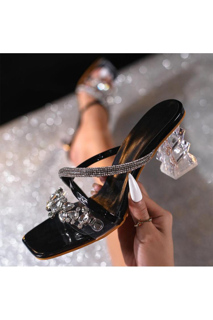 Eleganti tacchi a spillo spessi con punta quadrata, cinturino incrociato e decorazioni in strass 