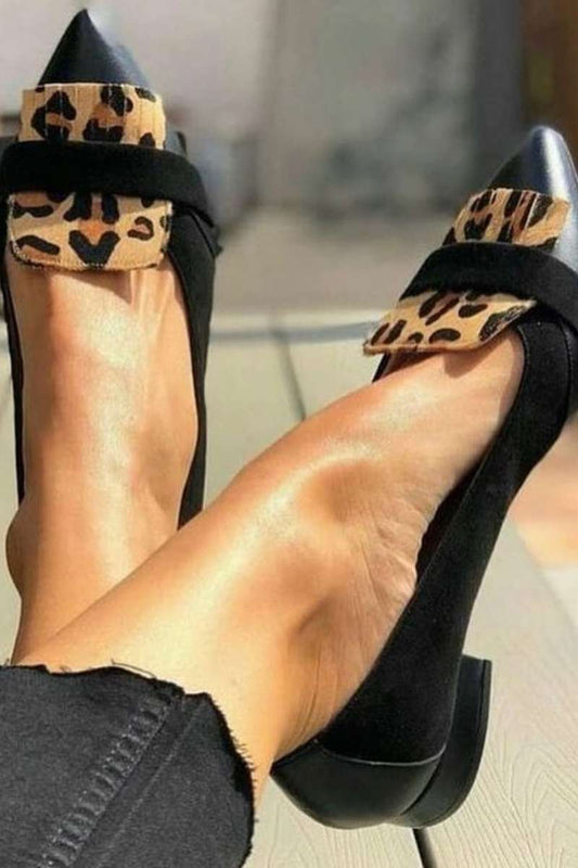 Ballerine nere con punta in pelle scamosciata e toppa leopardata [Pre-ordine]