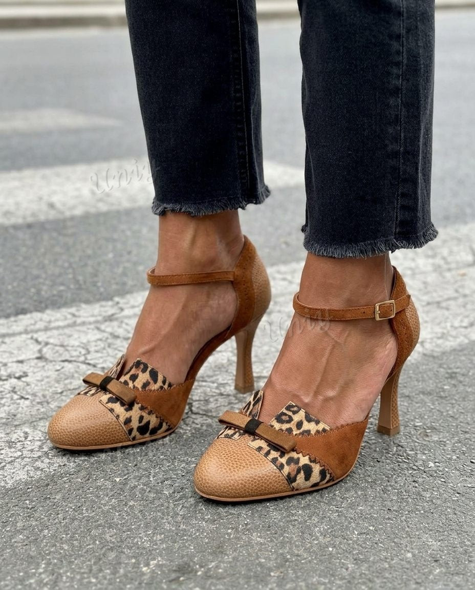 Bowknot Patchwork Pointed Toe Ankle Strap Kitten Heel PumpsCOLOR: Leopard [Pre Order]