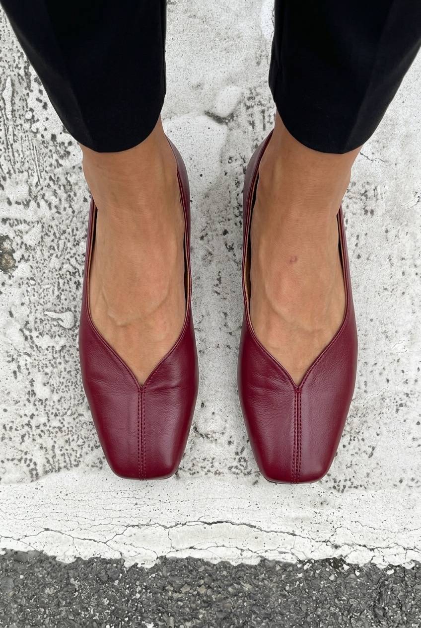 Center Seam V-Cut Square Toe Flat Ballet Flats [Pre Order]