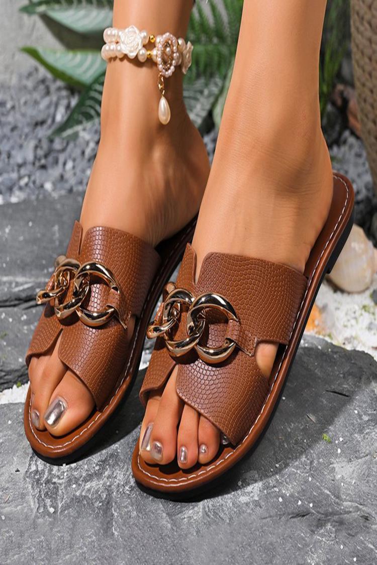 Pantofole casual con punta rotonda e stampa serpente con decorazione a catena in metallo