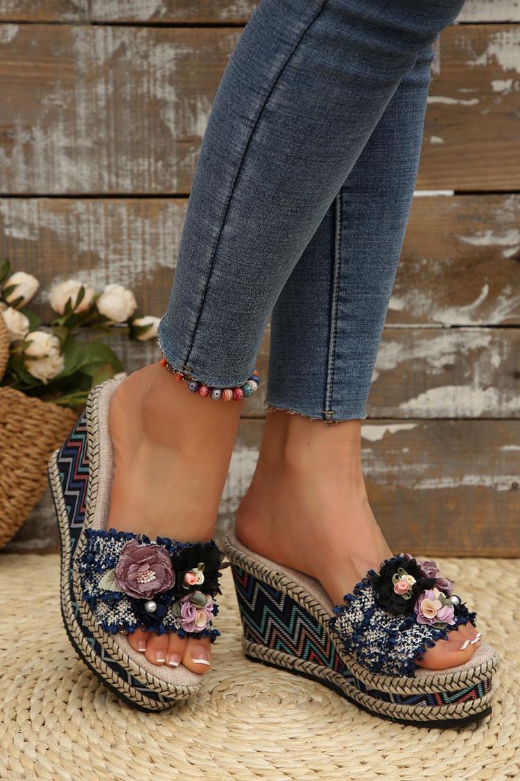 Wielokolorowa 3D dekoracja kwiatowa, okrągły nosek, casualowe, na zewnątrz, koturny na obcasie