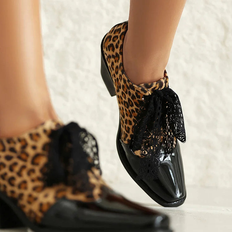 Zapatos Oxford con tacón grueso y punta cuadrada, estampado de leopardo y encaje atado 