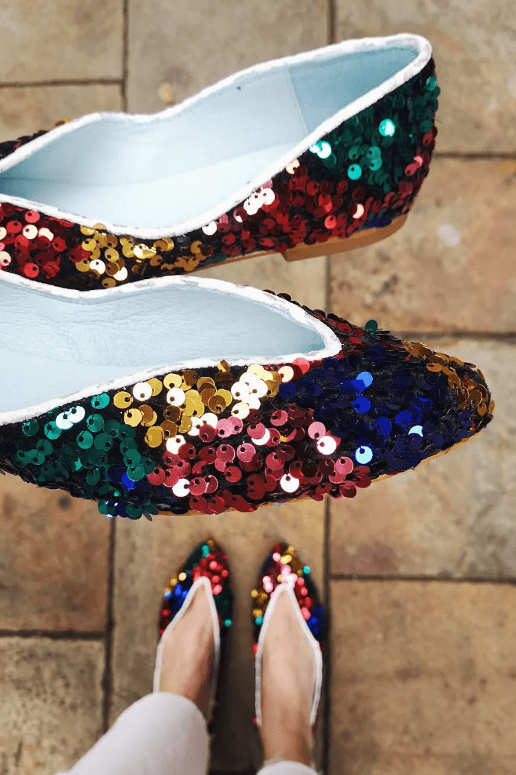 Ballerine Glam Slip-On con Taglio a V e Paillettes Multicolor [Pre-Ordine]