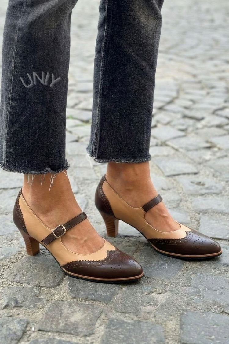 Zapatos Mary Jane vintage de dos tonos con tacón de bloque y diseño brogue [Reserva] 