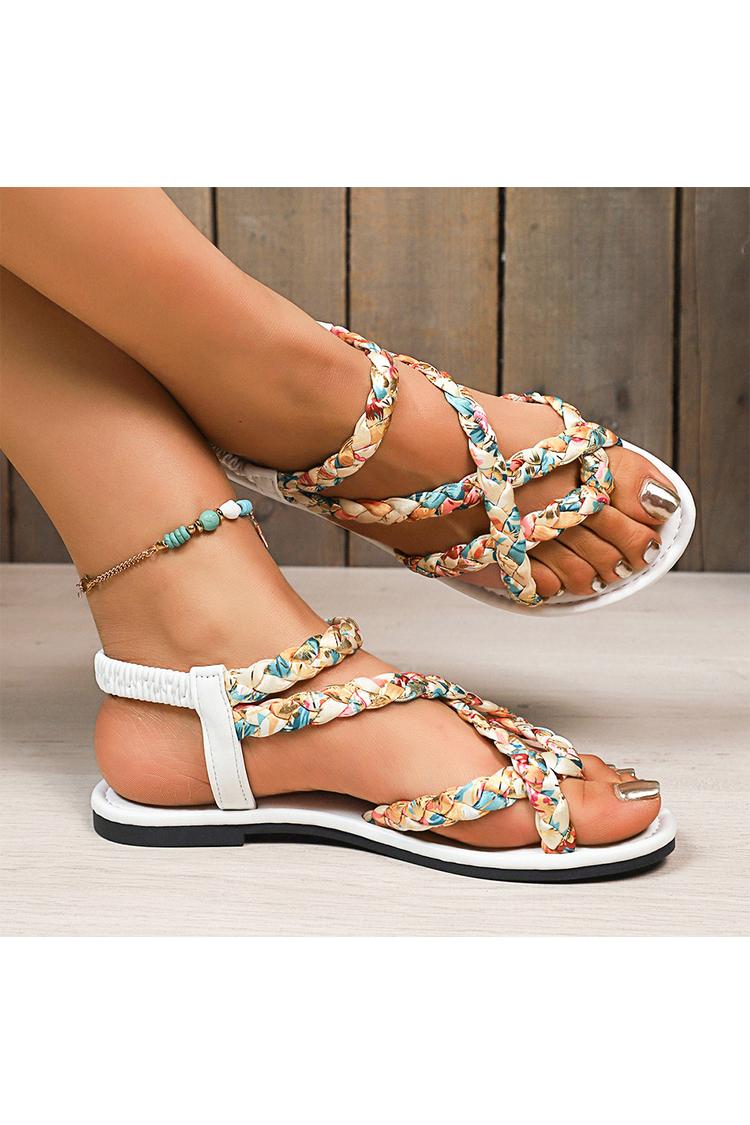 Sandali casual con punta tonda, cinturino incrociato intrecciato e stampa multicolore 