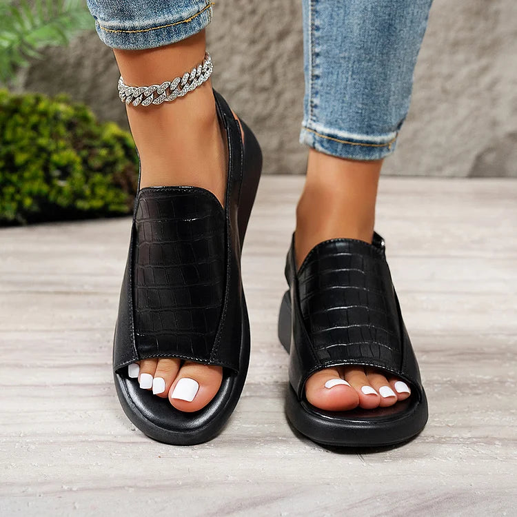 Crocodile Pattern Patchwork Round Toe Slingback Strap Buckle Sandals