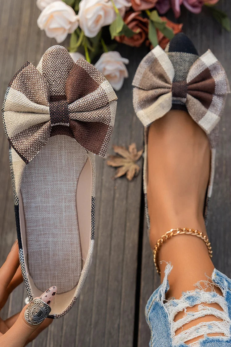 Kolorowe płócienne baleriny z kokardą, spiczasty nosek, wsuwane